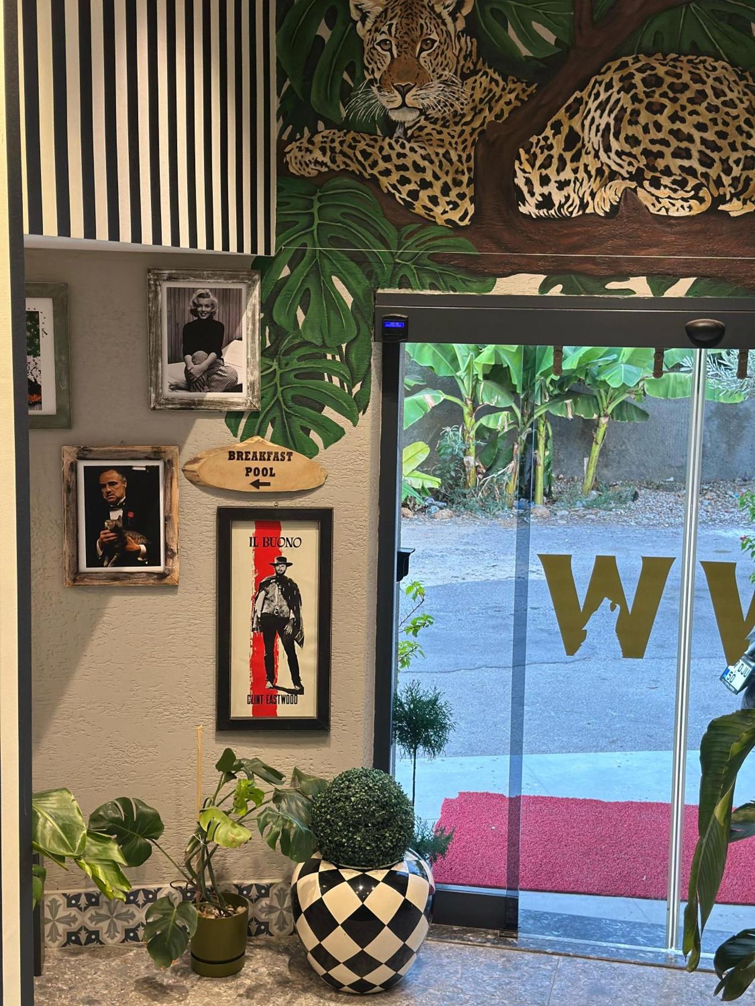 Wolf Suites Antália Exterior foto